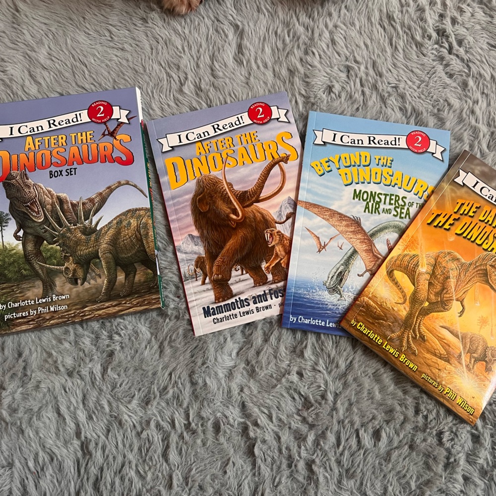 I can read level two dinosaur three book set step into reading boxed set